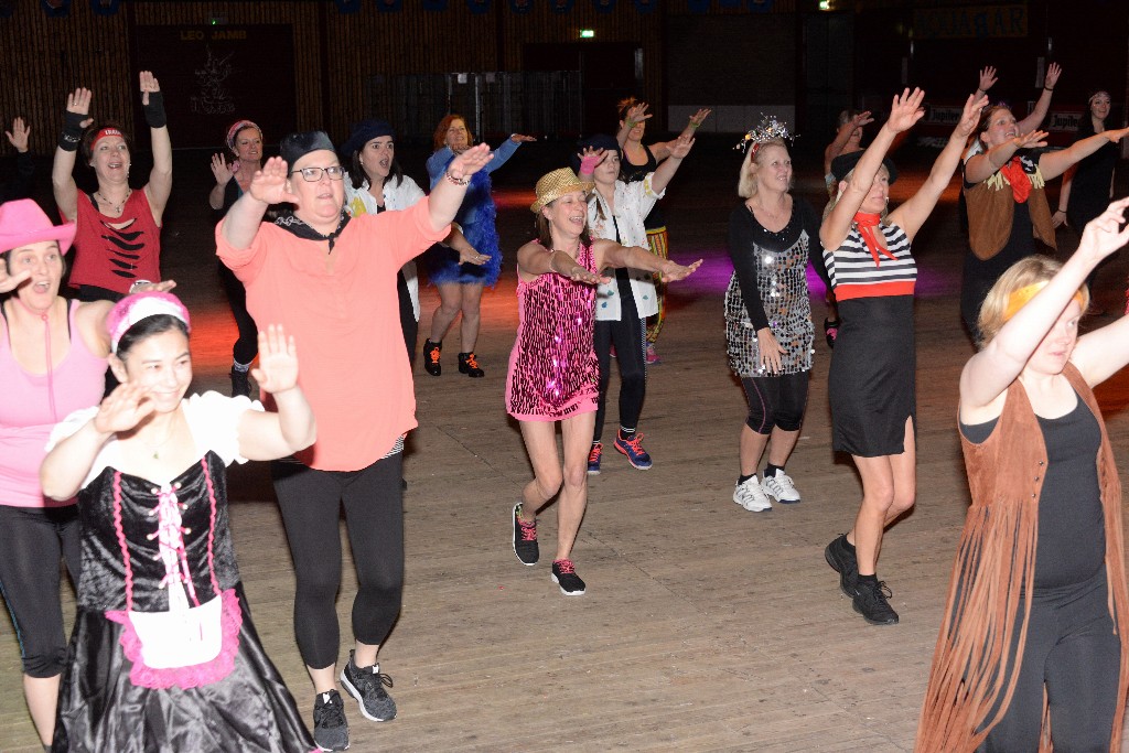 ../Images/Carnavals Zumba 2019 016.jpg